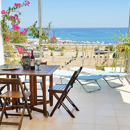 Mare Beachfront Faliraki Apartman